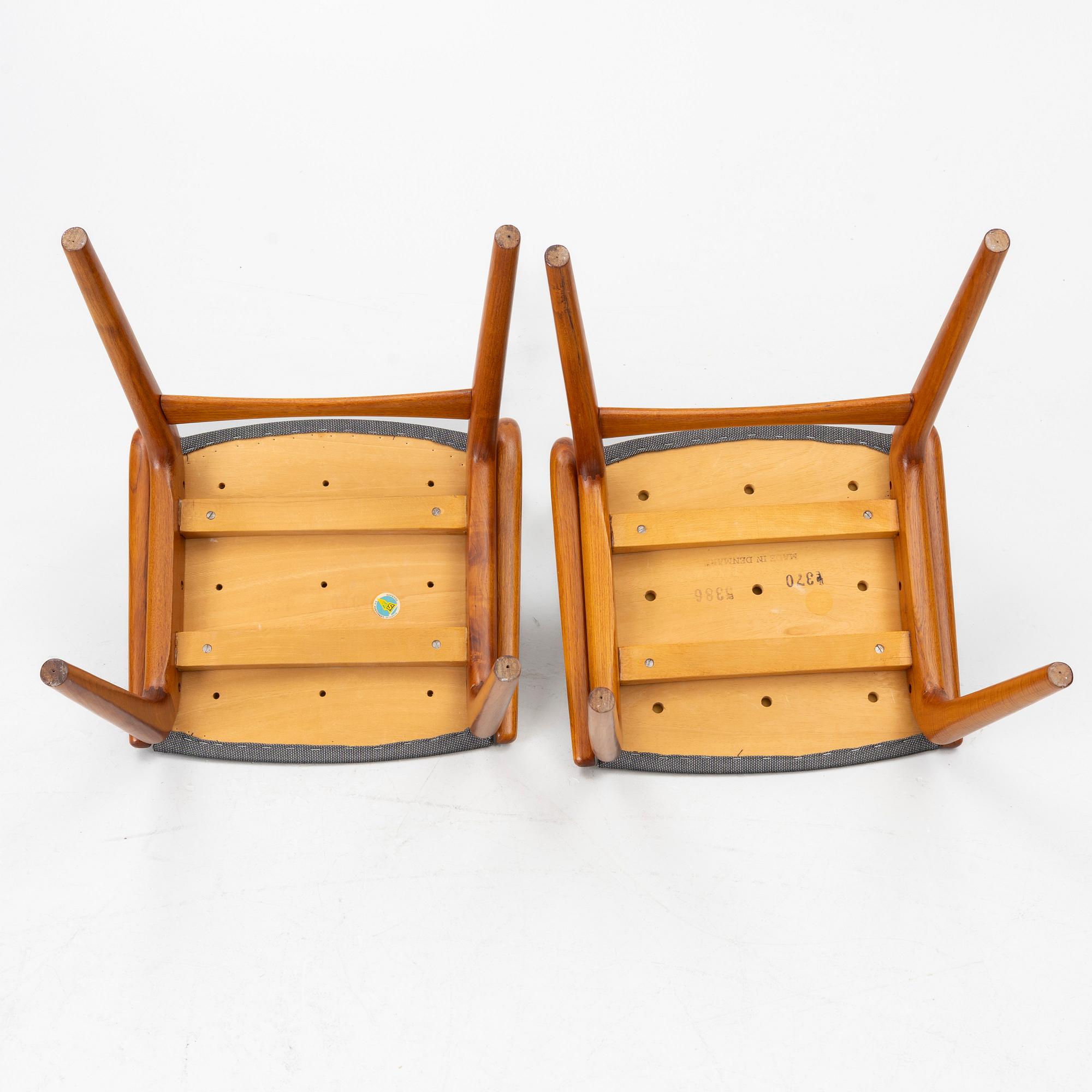 Niels Otto Møller, Alfred Christensen, six "Boomerang/370" chairs, Slagelse, Denmark, 1960s.
