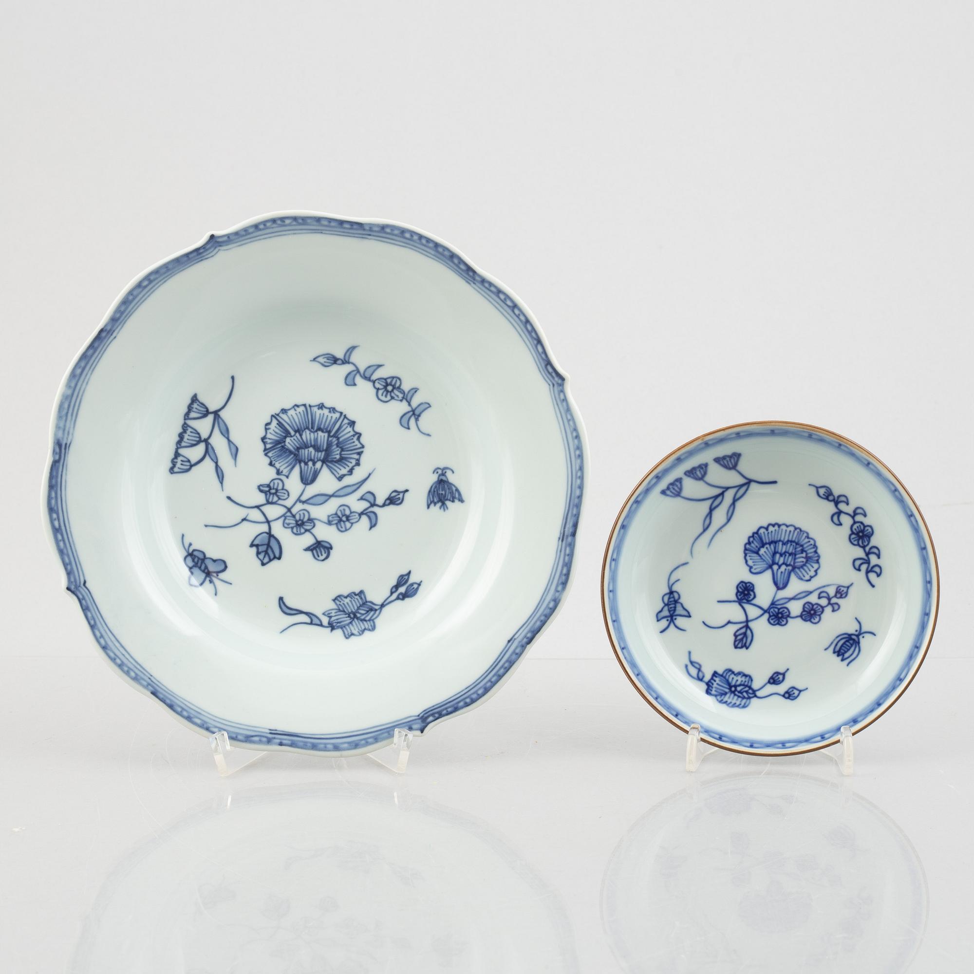 Twelve pieces of "Nejlika" porcelain, from IKEAs' 18th century series, Sweden, 1990's.
