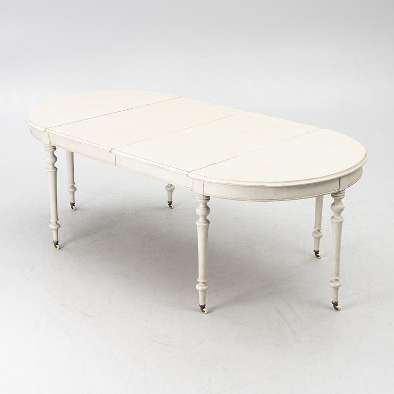 A 19th century dining table.