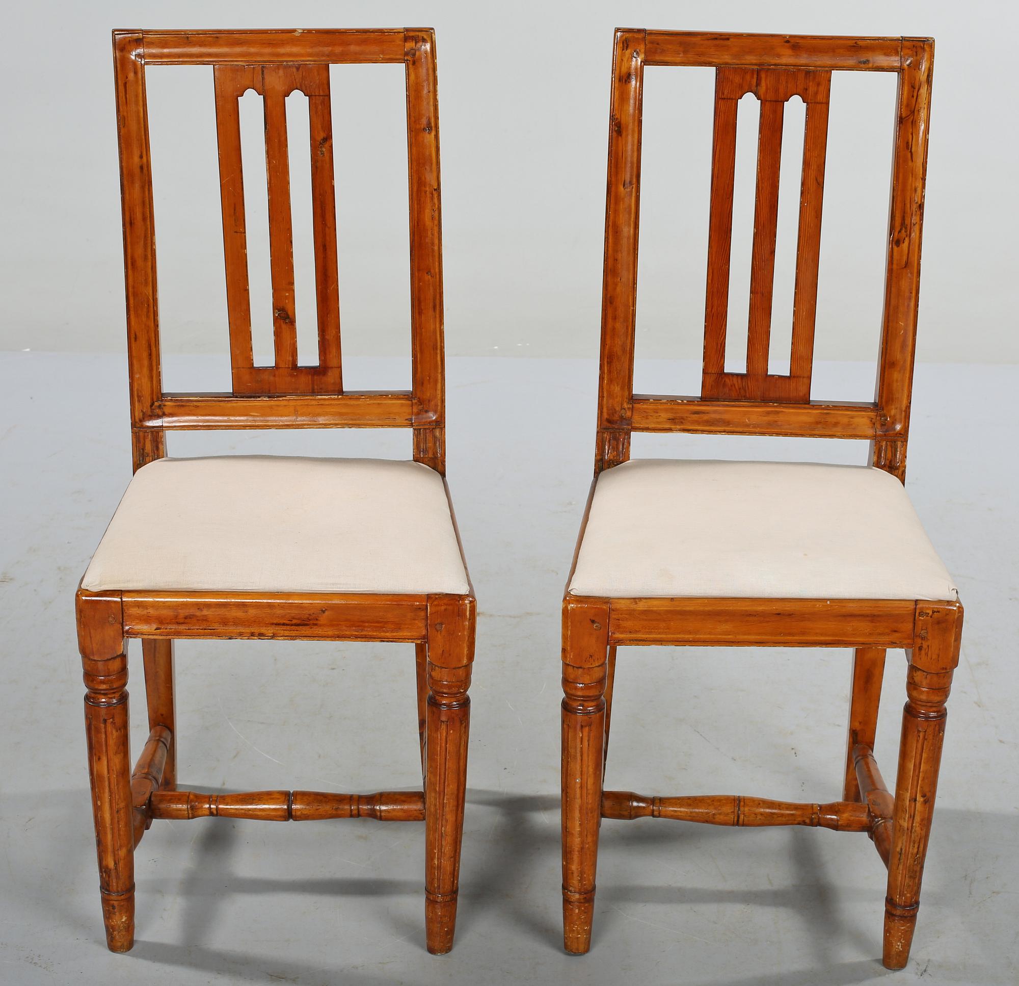 STOLAR, 2 st, sengustavianska, 1800-talets första hälft.