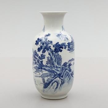 GOLVVAS, porslin, Kina, 1900-/2000-tal.