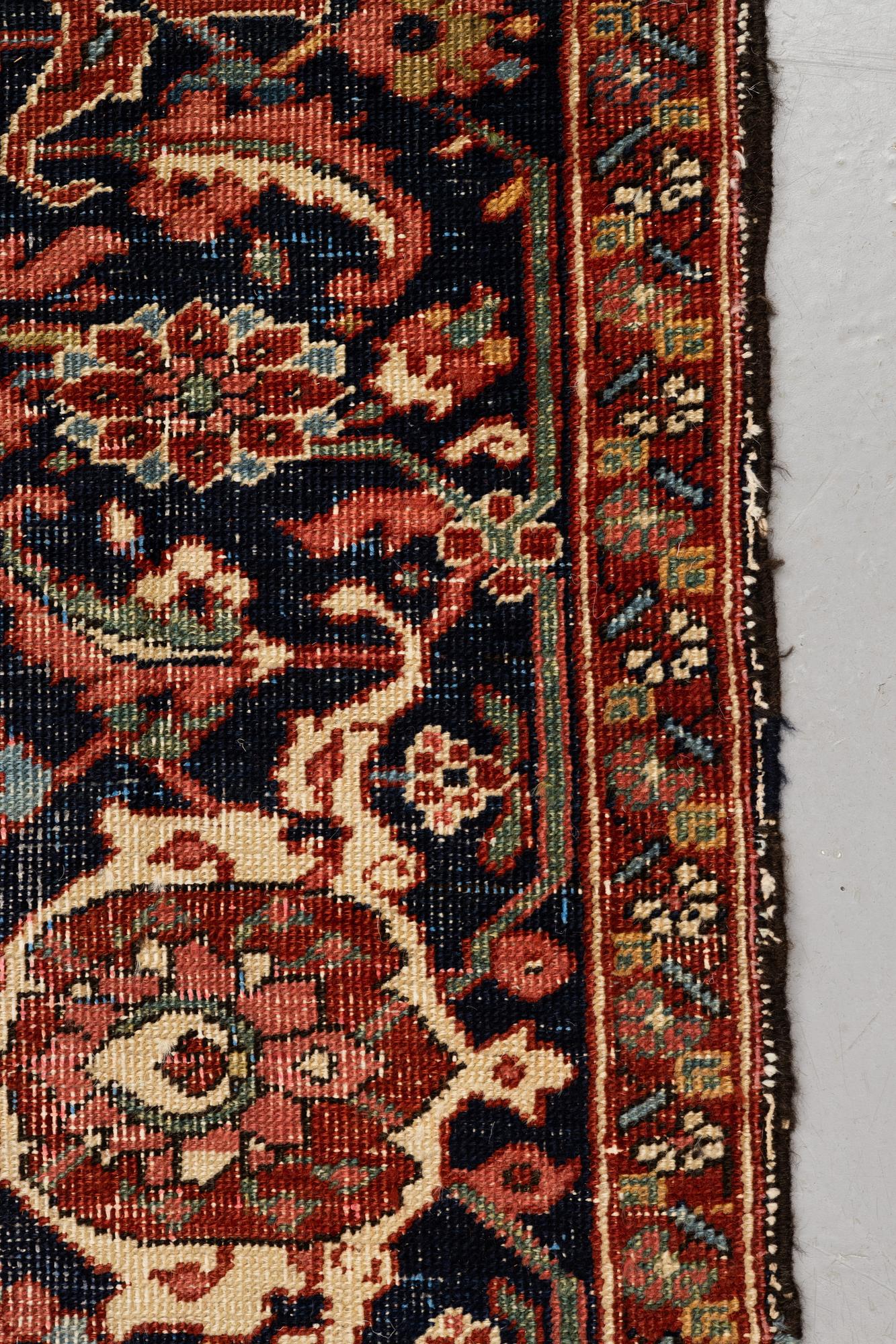 Matta, antik Heris, ca 375 x 280,5 cm.