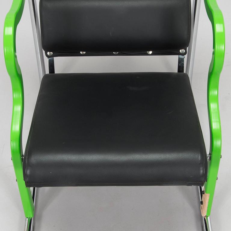 Yrjö Kukkapuro, nojatuoli "Experiment", Avarte 1980-luku.