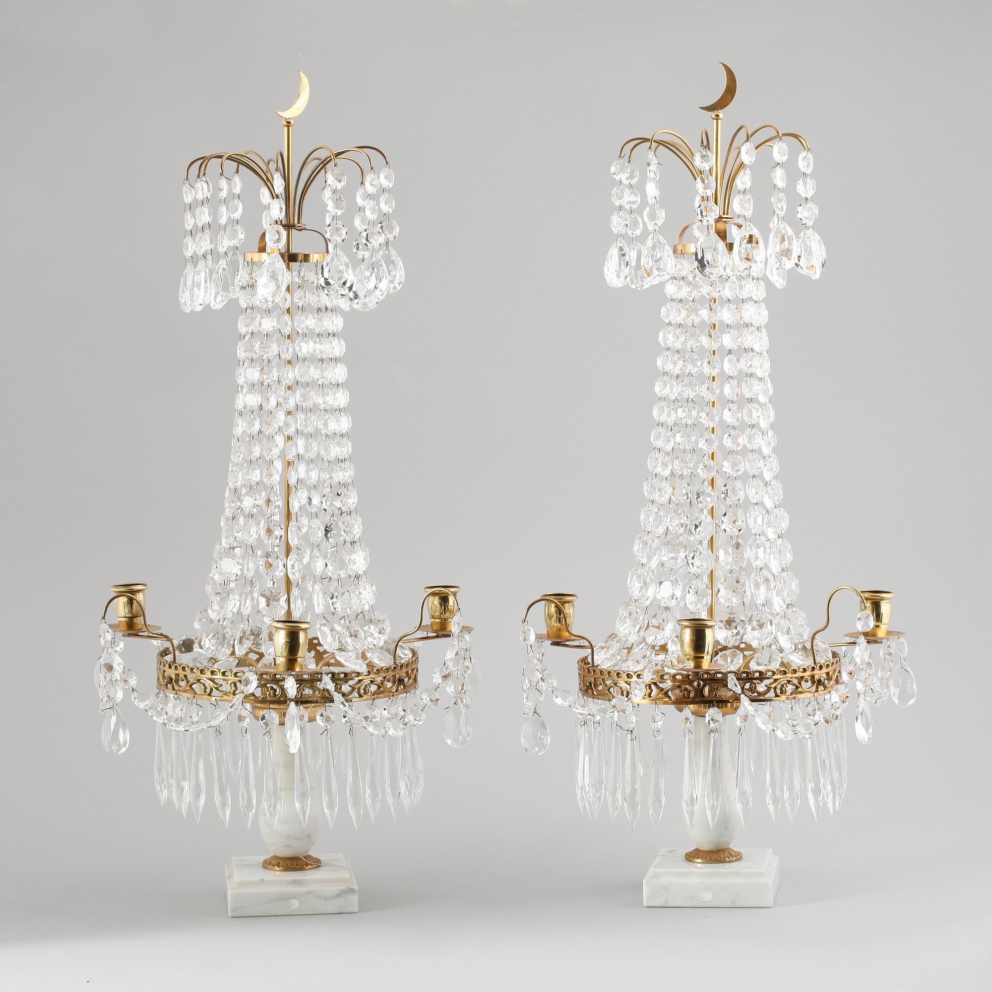 BORDSLYSTRAR, 1 par, gustaviansk stil, 1900-talets mitt.