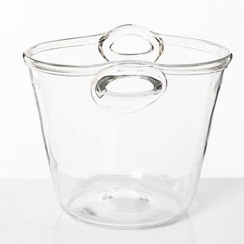 Nils Landberg, vinkylare, Orrefors.