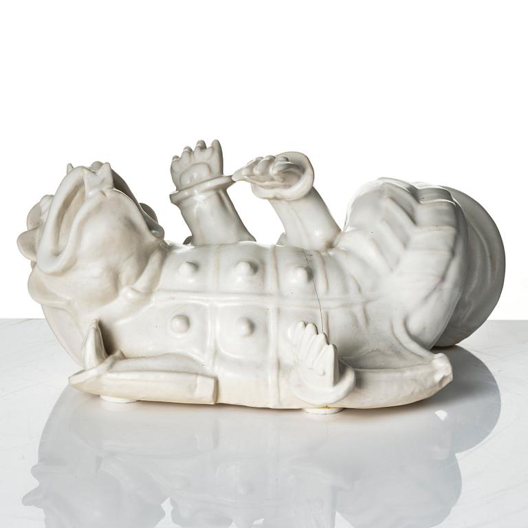 Wilhelm Kåge, two ceramic sculptures av dragons, Gustavsberg, ca 1940.