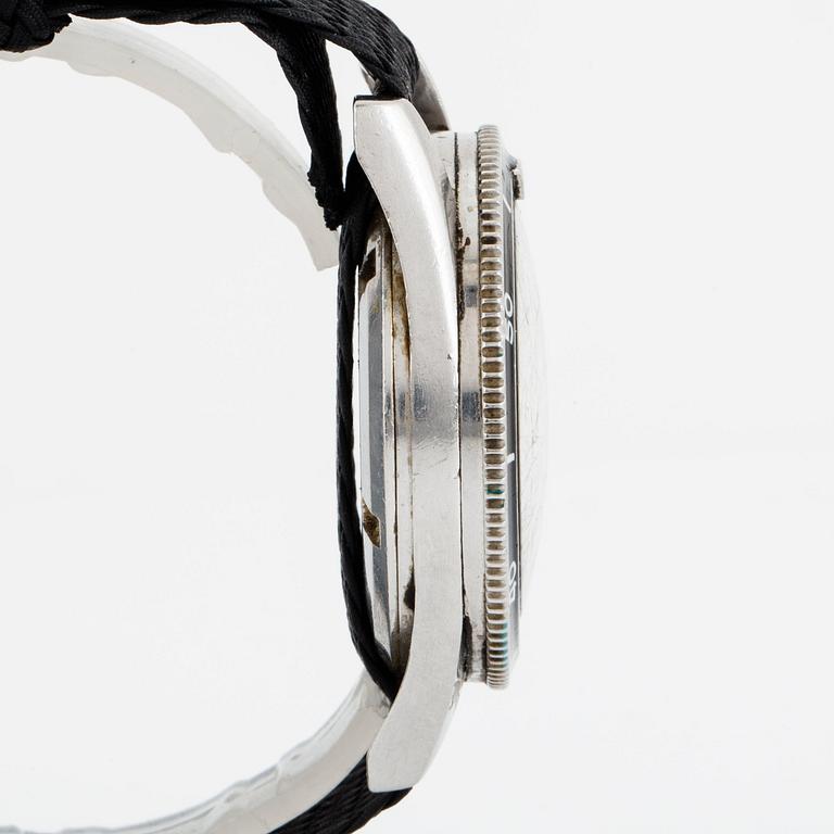 Omega, Seamaster 300.