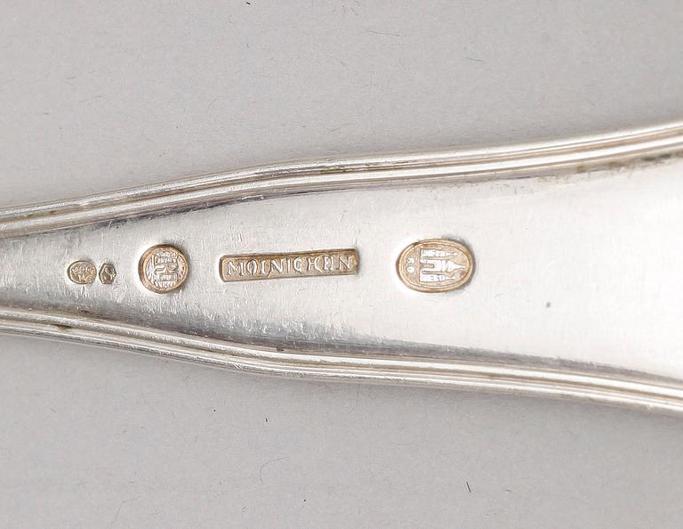 PARTI GAFFLAR, 6+11+1, silver, Moinichen, Danmark  resp MGAB, 1900-talets första hälft. Tot vikt ca 880 gram.