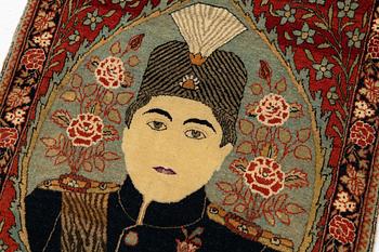 A pictoral Kashan 'Mohtasham' rug c. 80 x 58 cm.