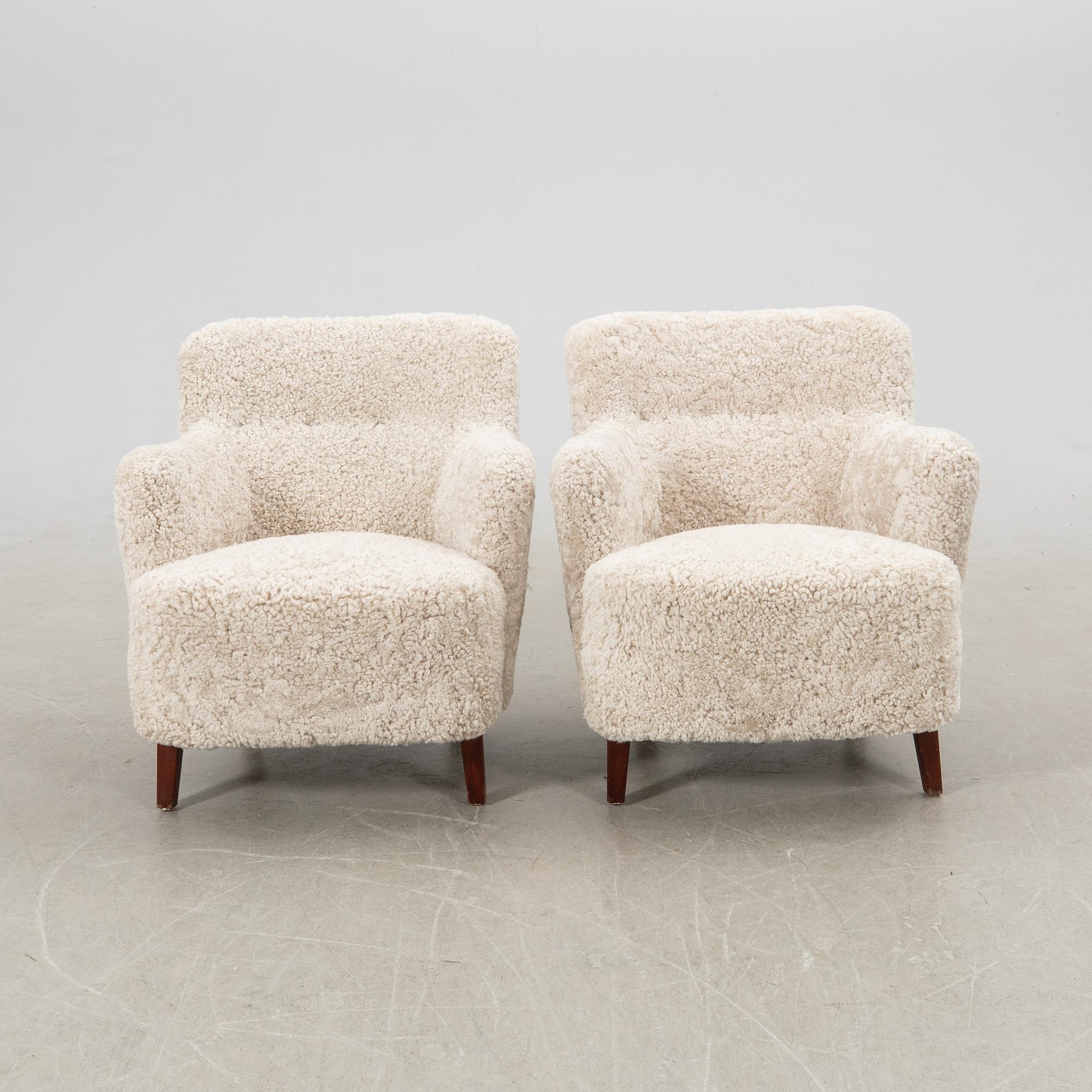 Fåtöljer ett par Danmark 1900-talets mitt/andra hälft.