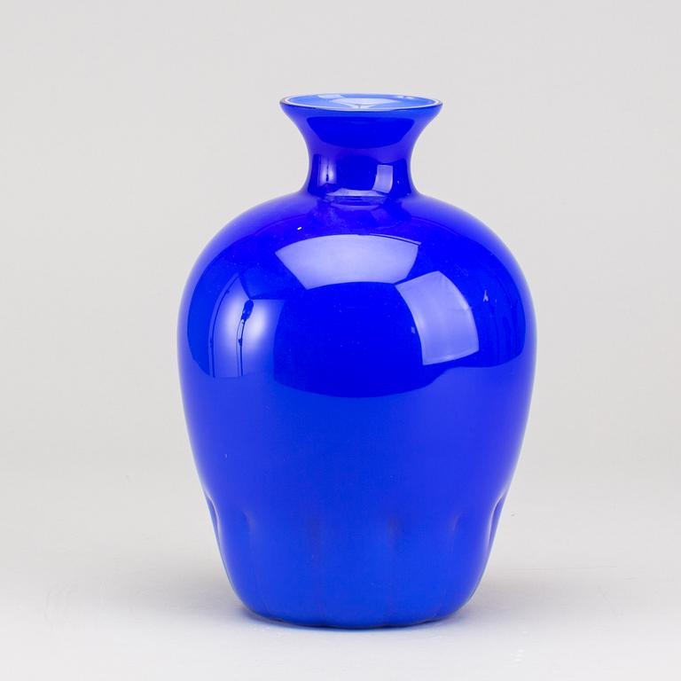 A MURANO GLASS VASE.