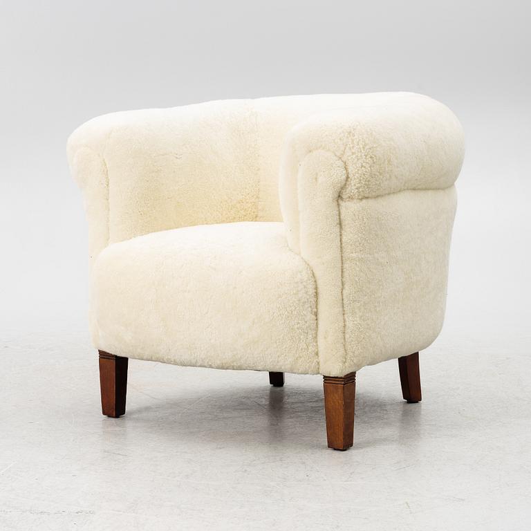 Armchair, first half of the 20th century.