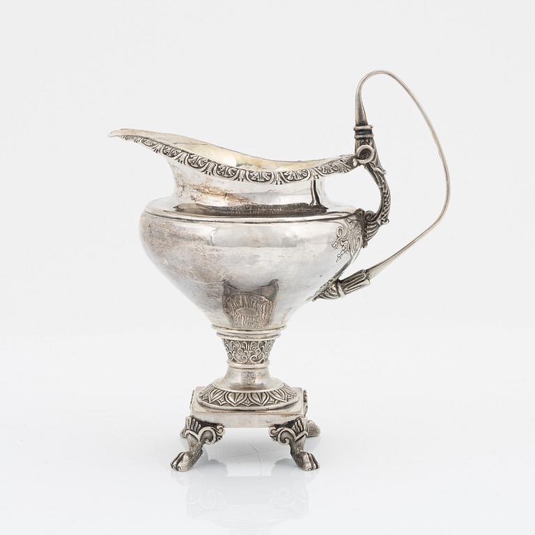Gräddkanna, silver, Empire, Köpenhamn, Danmark, 1830-tal.