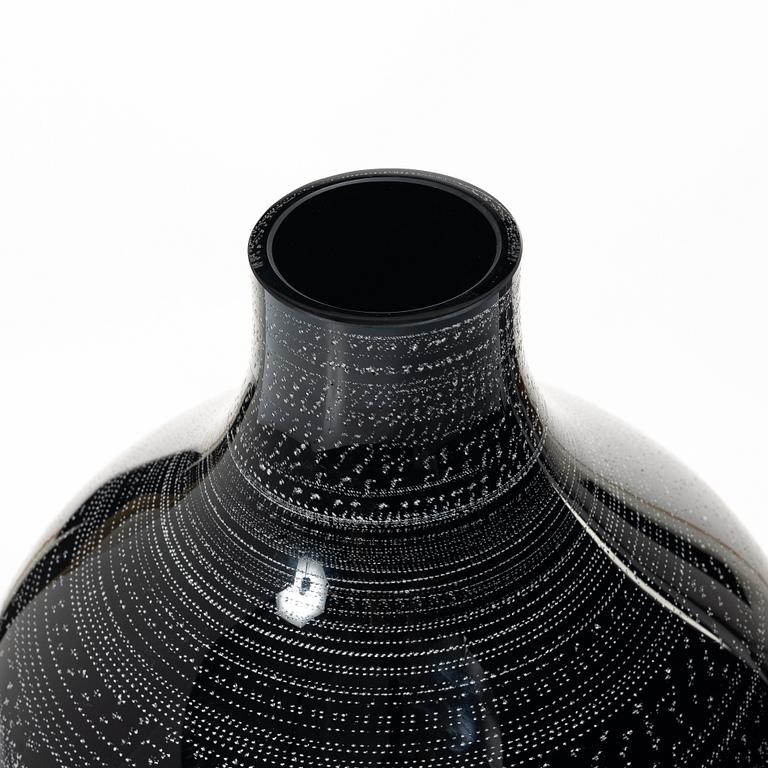 Ingegerd Råman, "Night and Day", a glass vase, Orrefors 2004. Limited edition 32/200.