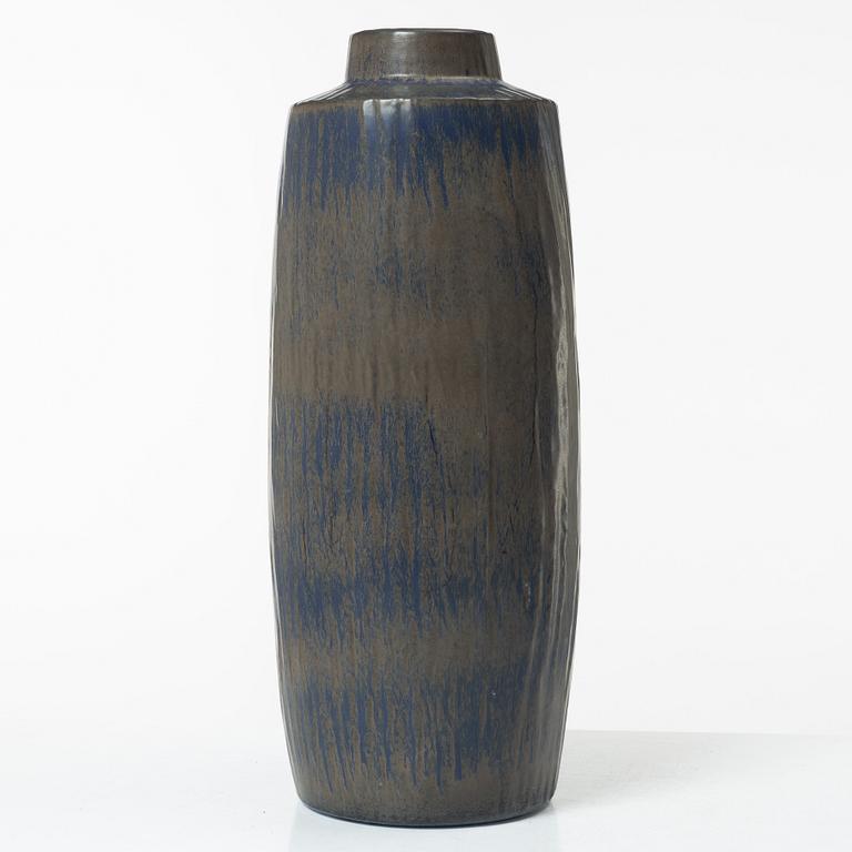 Gunnar Nylund, Vase, stoneware, "Rubus", Rörstrand, 1960s.