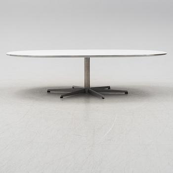 Bruno Mathsson & Piet Hein and Arne Jacobsen, a 'Superellips' coffee table, Fritz Hansen, Denmark, 1975.