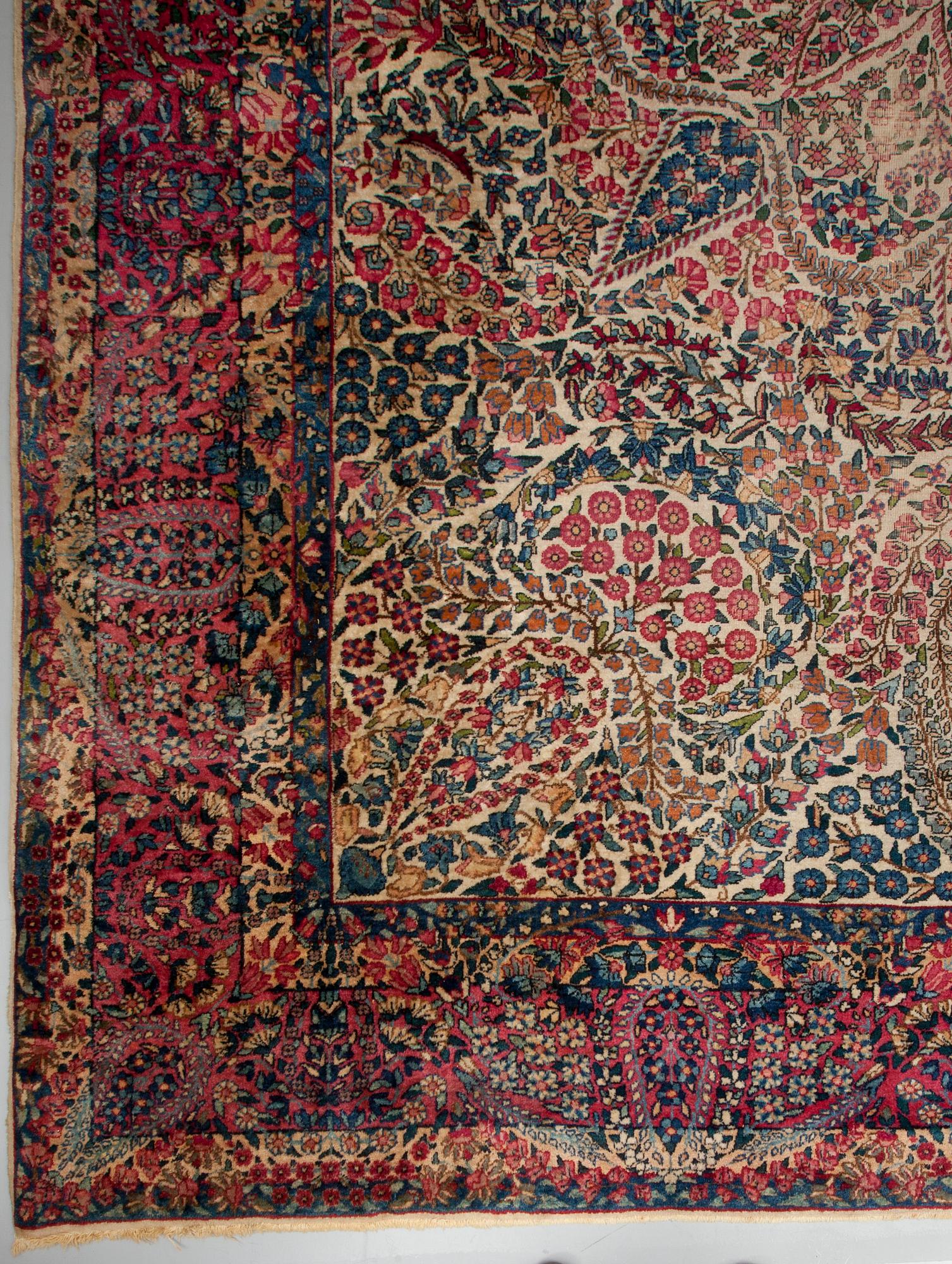 MATTA, 373x270 cm.
