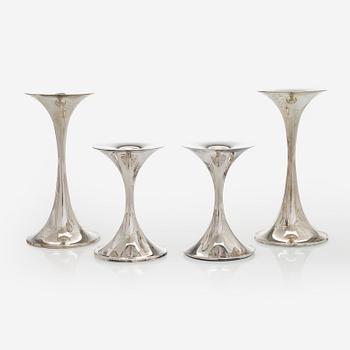 Tapio Wirkkala, Kynttilänjalat, 2 paria, hopea, "Trumpetti", Kultakeskus, Hämeenlinna 2001, 2016 ja 2017.