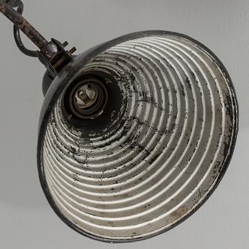 A WALL LAMP, 20TH CENTURY.