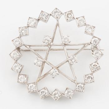 Brooch 18K white gold with brilliant-cut diamonds.