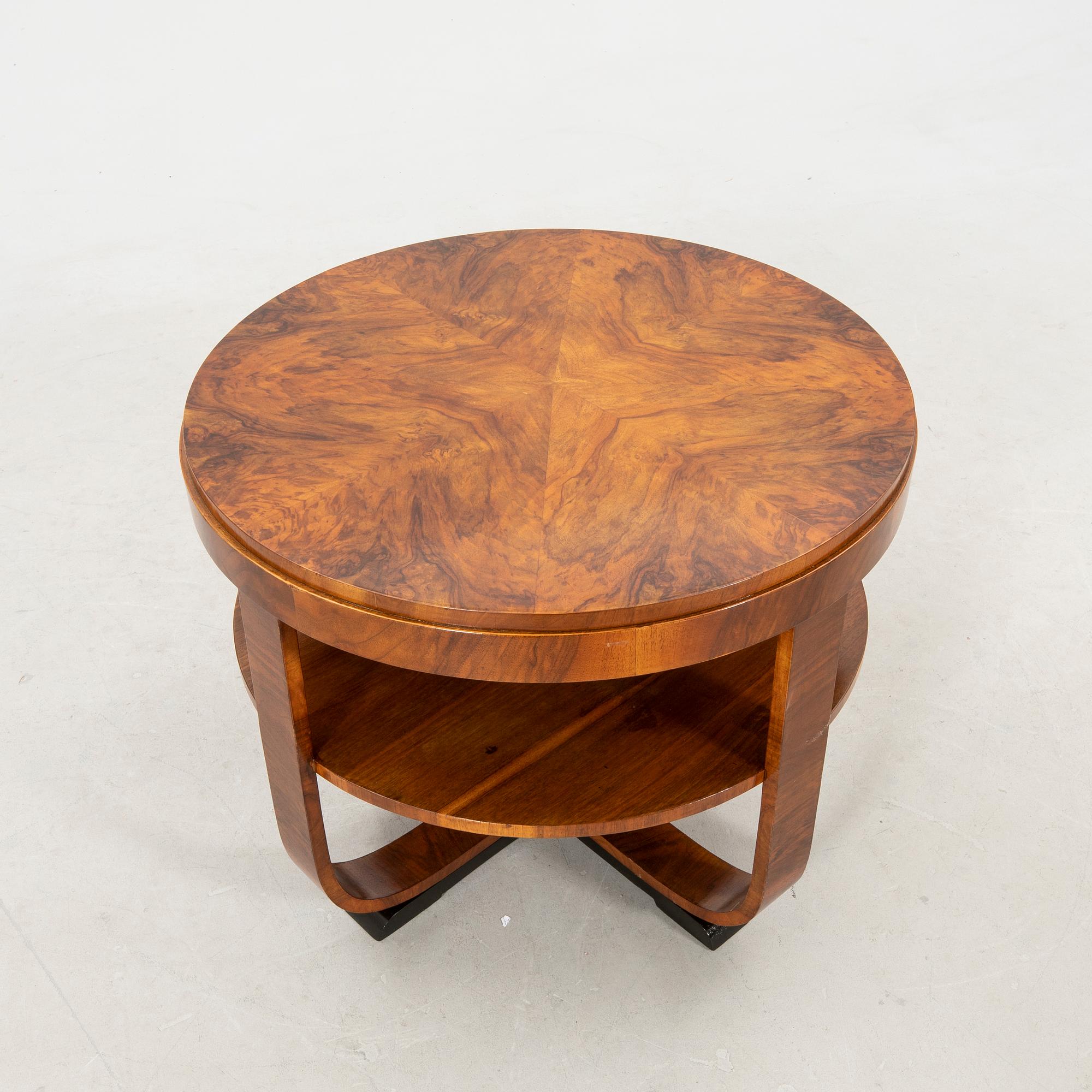 Bord Art Deco 1900-talets första del.