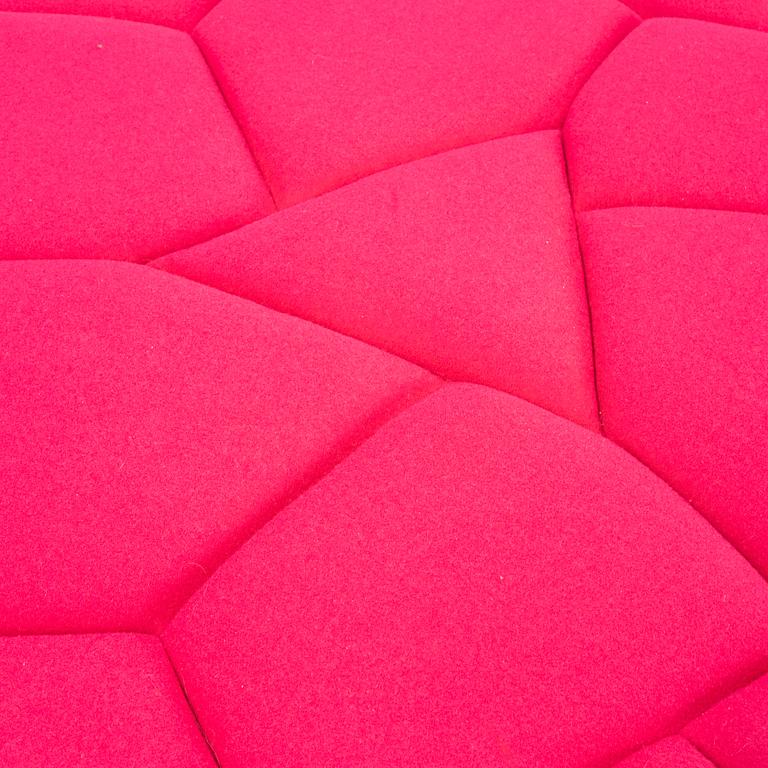 Busk+Hertzog 'Bubbles' seat, Plus Halle.