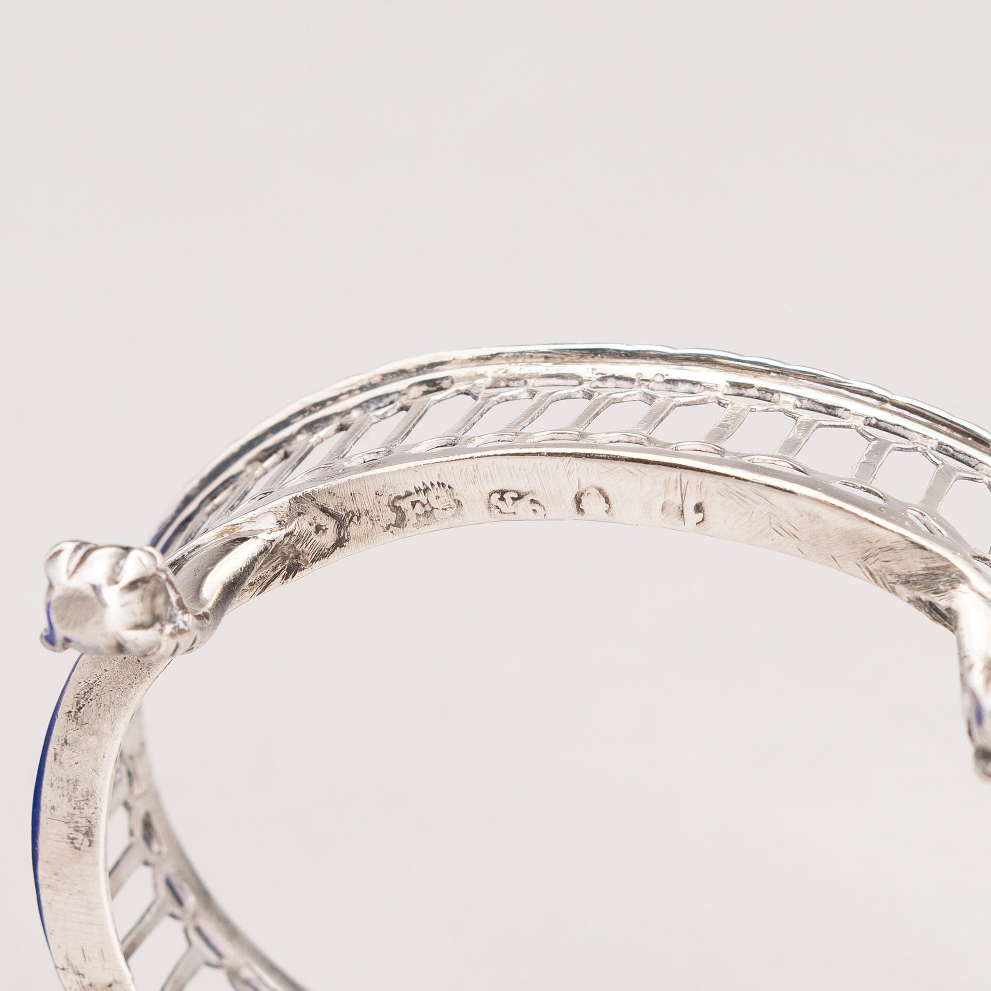 SALTKAR, 3 st, sterling silver, Edward Lowe, 1769 och Francis Stamp, 1780-tal, London.