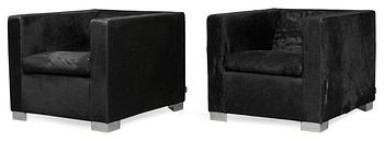 365. A pair of Rodolfo Dordoni ´Suitcase´ easy chairs, for Minotti, Italy.