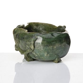 A peach shaped green stone brush washer, Qing dynasty.