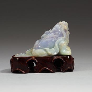 A Chinese jadeit sculpture.