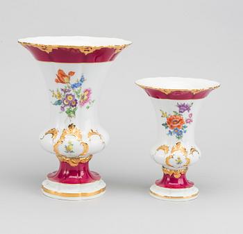 A set of two Meissen porcelain vases.