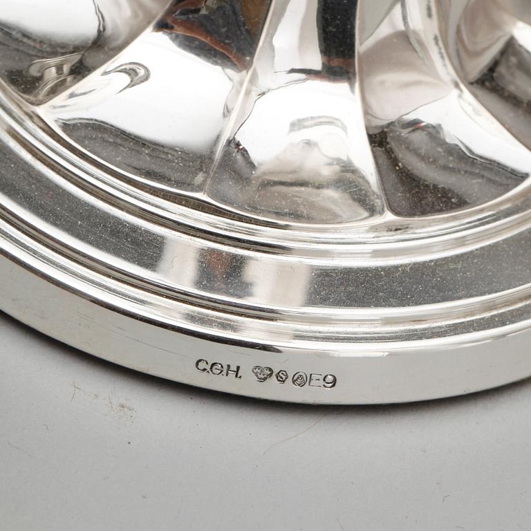 LJUSSTAKAR, silver, ett par, CG Hallberg, Stockholm 1955.