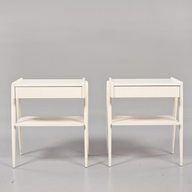 SÄNGBORD, ett par, Carlström & Co Möbelfabrik, 1900-talets andra hälft.