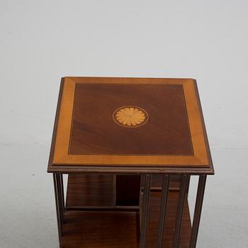 BOKSNURRA, engelsk stil, 1900-tal.