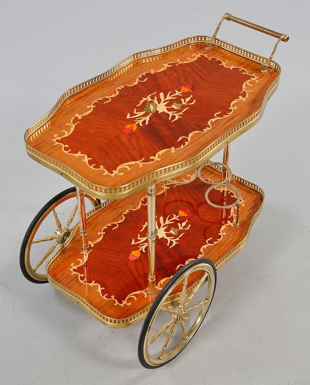 SERVERINGSVAGN, 1900-talets senare hälft.
