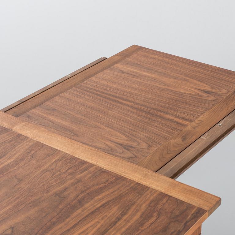 MATBORD, Design Anika Reuterswärd för Fogia. 2000-tal.