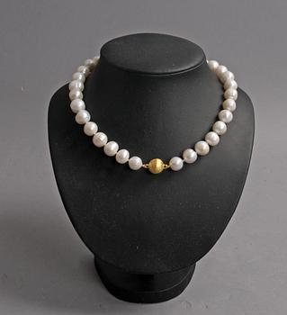 COLLIER, kinesiska sötvattenspärlor.