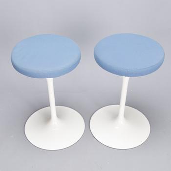 Eero Saarinen, A set of six stools for Knoll.