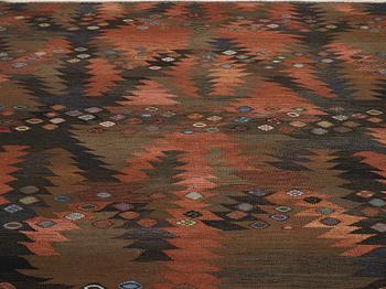 Barbro Nilsson, Matto, "Tånga brun original", tapestry weave, ca 306,5-310 x 249,5-251,5 cm, signed AB MMF BN.