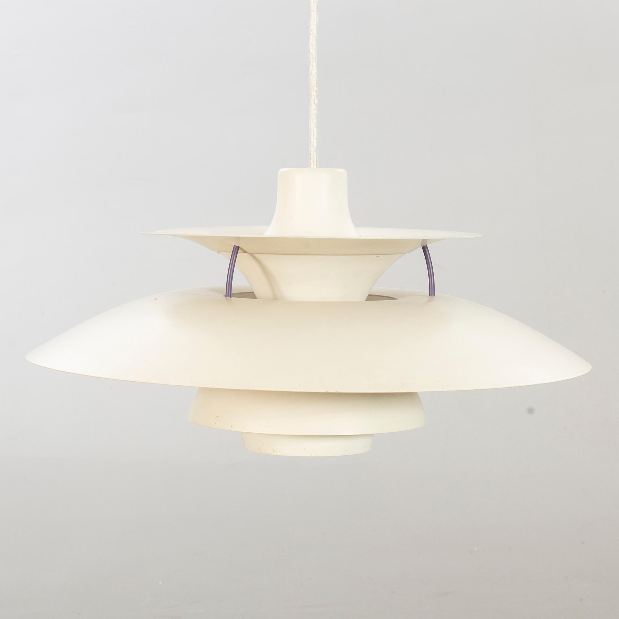 POUL HENNINGSEN, TAKLAMPA, "PH 5" för Louis Poulsen.