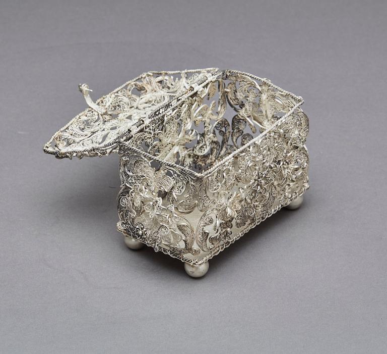 SMYCKESSKRIN, silver, filigranarbete, Ryssland/Polen, Goldman. Ca 380g.