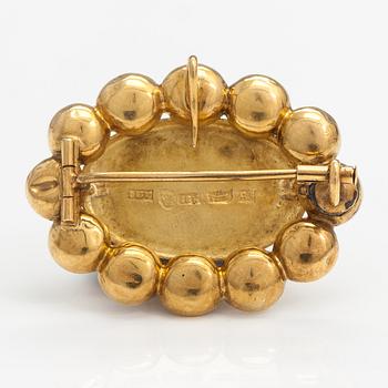 An 18K gold brooch/pendant. Johan Edvard Fagerroos, Helsinki 1862.