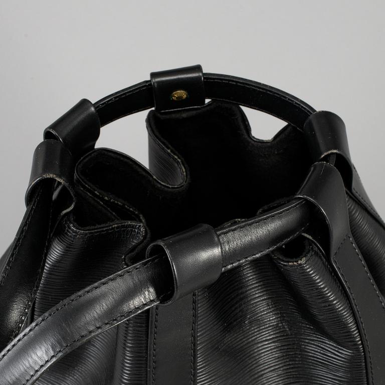 LOUIS VUITTON, a 'Randonne' black Epi bag.