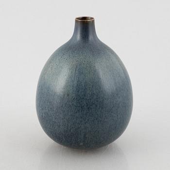 Carl-Harry Stålhane, a unique stoneware vase, Rörstrand 1962.