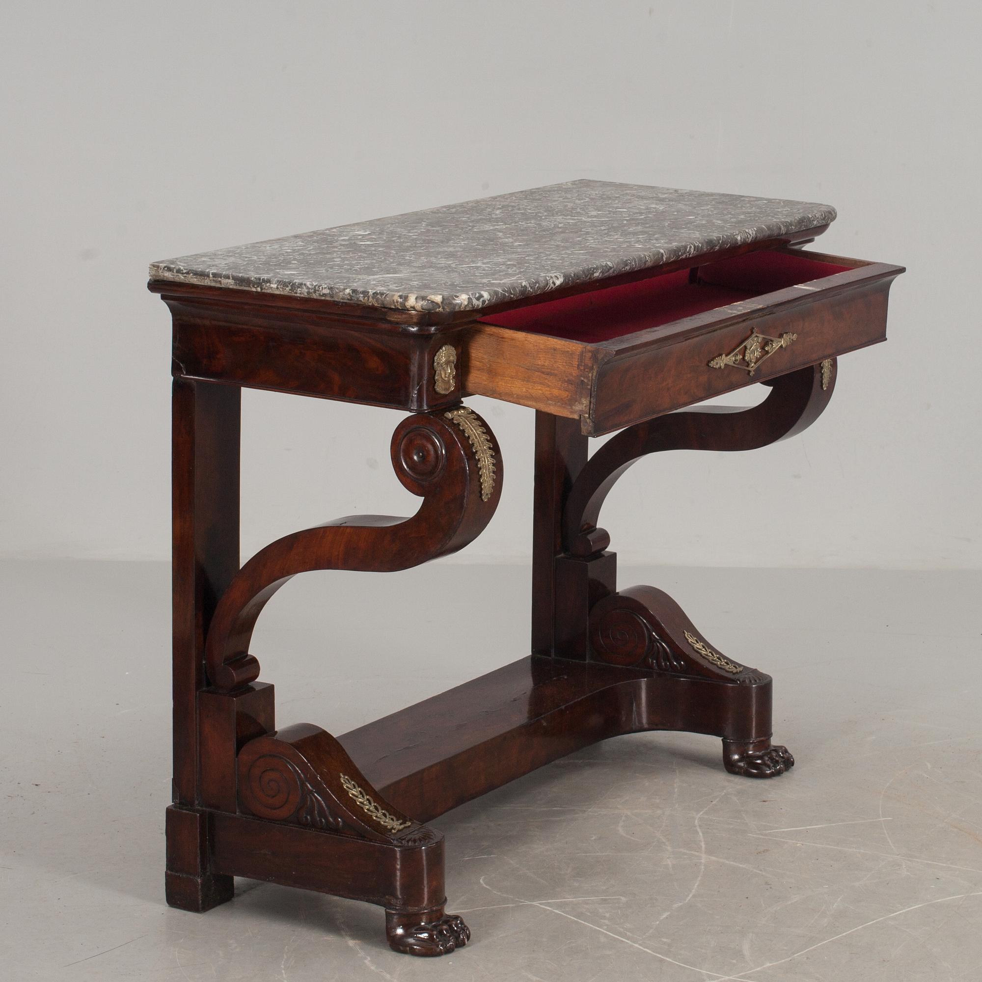 VÄGGBORD, Charles X, 1830/40-tal.