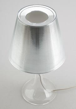 BORDSLAMPA, "Miss K", Philippe Starck, Flos, Italien.