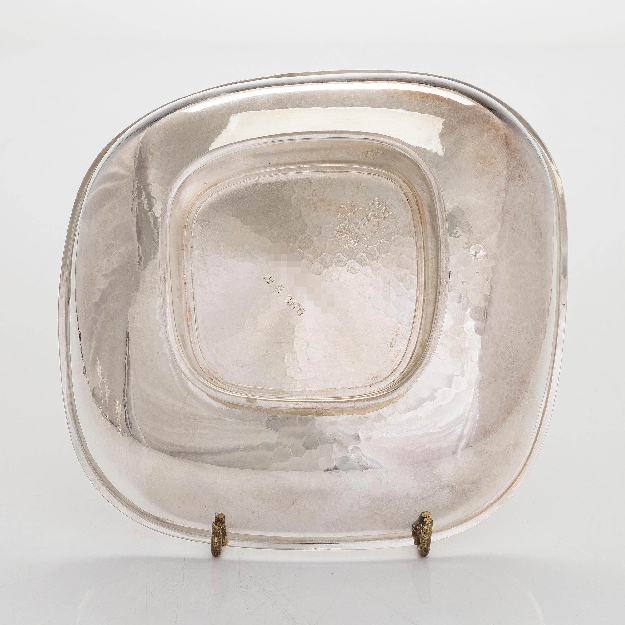 Starkvinglas, 4 st, samt serveringskål, silver, Kultakeskus Tavastehus 1947 och Auran Kultaseppä Oy 1975, Åbo.