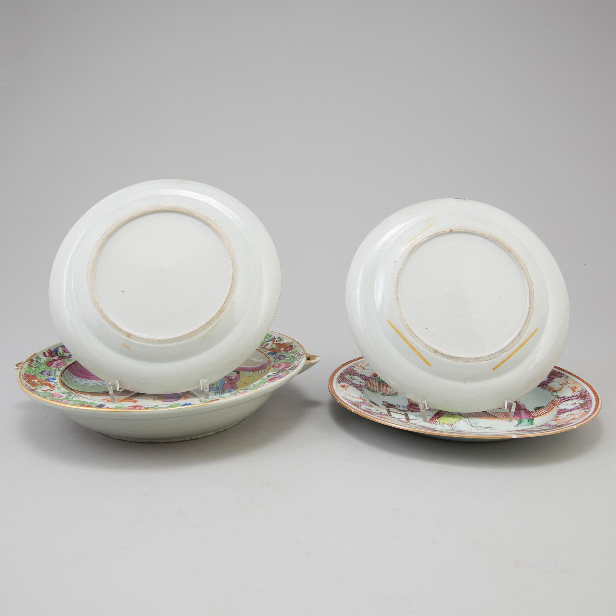 Three chinese famille rose dishes and one hot water dish, 18th and 19th century.