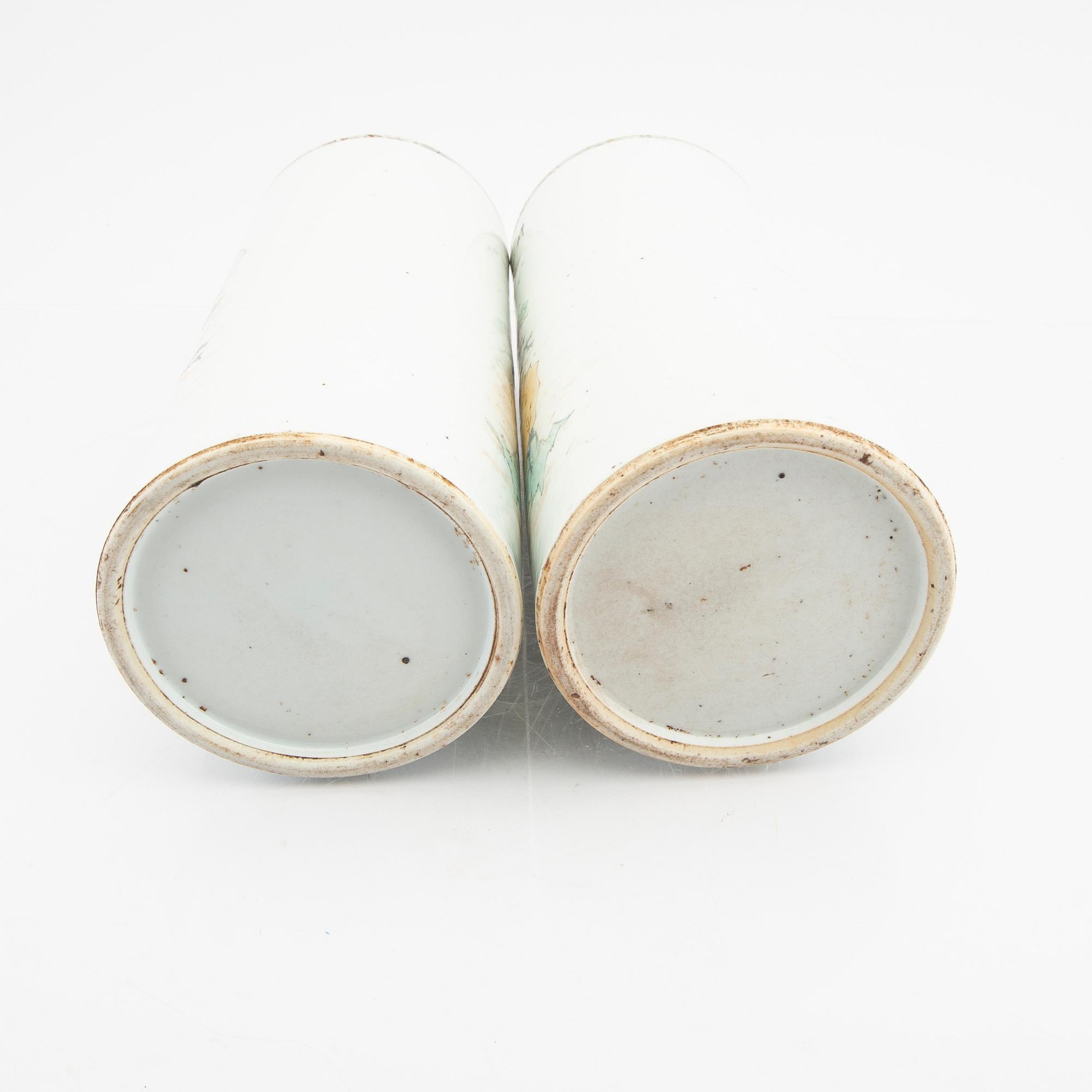 A pair of Chinese porcelain brush stands 20th century.