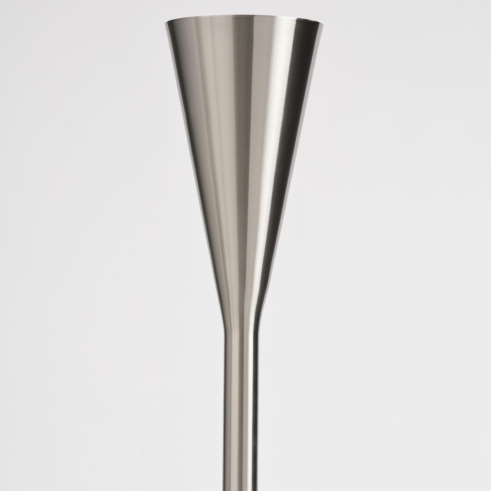 Pietro Chiesa, a "Luminator" floor lamp, Fontana Arte, Italy, 2018.